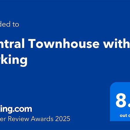 Central Townhouse With Parking Telford Eksteriør bilde